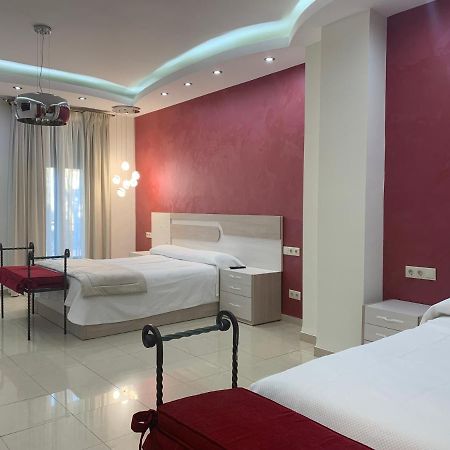 Hostal Poeta Machado 바에자 외부 사진